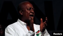 ፋይል፡ በምርጫው እንዳሸነፉ የተነገረላቸው የተቃዋሚው ‘ናሽናል ዲሞክራቲክ ኮንግረስ’ እጩ እና የቀድሞው ፕሬዝዳንት ጆን ማሃማ