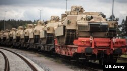 Arhiv - M1A1 Abrams tenkovi u Njemačkoj.