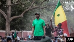 Le chef de l'opposition, Ousmane Sonko, assiste à un meeting à Ziguinchor, le 24 mai 2023.