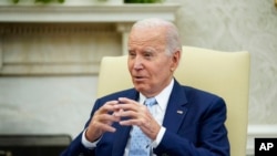 Predsjednik Džo Bajden na brifingu u Bijeloj kući (Foto: AP/Evan Vucci)