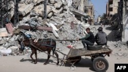 สภาพความเสียหายจากการโจมตีทางอากาศของอิสราเอลใส่เมืองราฟาห์ ทางใต้ของกาซ่า เมื่อวันที่ 31 มีนาคม 2024 