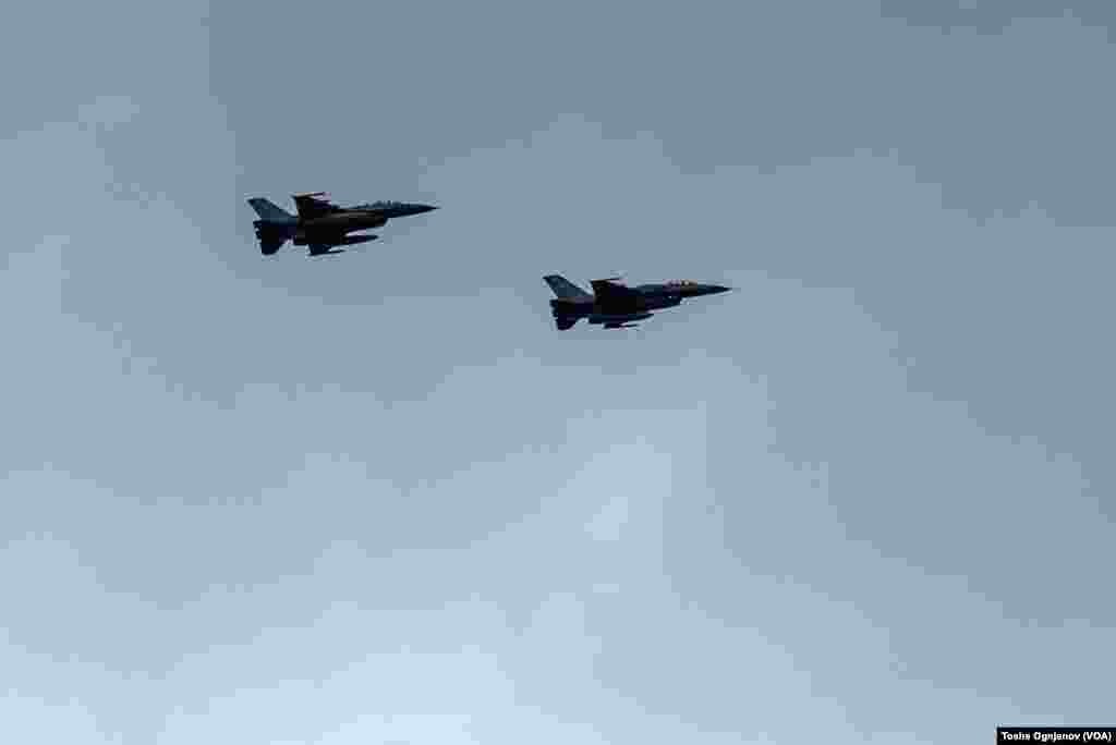 Три години членство во НАТО, показна вежба на македонската армија и свеченост во касарната Илинден во Скопје