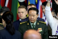 រូបឯកសារ៖ ឧត្តមសេនីយ៍ Liu Zhenli ប្រធានអគ្គសេនាធិការរួមនៃកងទ័ពប្រជាជនចិន ចូលរួម​វេទិកា​ Xiangshan នៅទីក្រុងប៉េកាំង ប្រទេសចិន កាលពីថ្ងៃទី៣០ ខែតុលា ឆ្នាំ២០២៣។