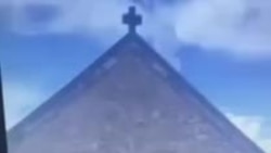 რუსი ოკუპანტები ლომისას წმინდა გიორგის ეკლესიასთან