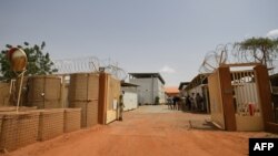 La bande a été arrêtée "dans une clairière en pleine réunion de planification d'attaques contre des positions des forces de défense et de sécurité", a rapporté la télévision nigériane.