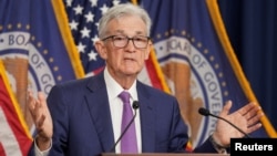 Kepala Bank Sentral AS, Jerome Powell memberikan keterangan kepada media di Washington, DC (foto: dok). 