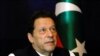 FILE: Mantan Perdana Menteri Pakistan Imran Khan berhenti saat diwawancarai Reuters di Lahore, Pakistan, 17 Maret 2023. (REUTERS/Akhtar Soomro)