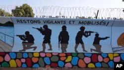 Les violences ont fait depuis huit ans plus de 10.000 morts au Burkina Faso.