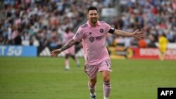 Lionel Messi célèbre son but lors du match entre l'Inter Miami et l'Union de Philadelphie, Pennsylvanie, le 15 août 2023.
