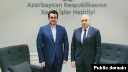 Samir Şərifov və Seyid Abbas Musəvi (Mənbə: İran səfirliyi) 