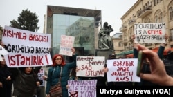 Azərbaycan Feminist Hərəkatı “8 Marş – Duruş sərgiləyirik” piketi keçiriblər