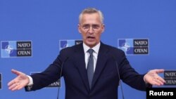 NATO-nun baş katibi Yens Stoltenberq