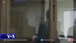 Solidaritet me gazetarin amerikan të burgosur prej një viti në Rusi