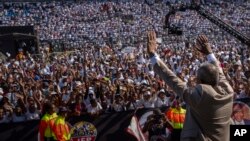 The leader of Inkatha Freedom Party, Velenkosi Hlabisa, waves to the crowd during an election rally in Richards Bay, near Durban, South Africa, May 26, 2024.