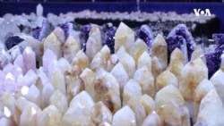 Qiymətli daşlar yarmarkası