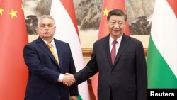 中国国家主席习近平在北京钓鱼台国宾馆会见匈牙利总理欧尔班。（2024年7月8日）