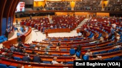 Arxiv fotosu: AŞPA plenar iclası