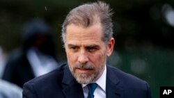 Дејвид Вајс, главниот федерален обвинител во источната сојузна држава Делавер, во писмо до законодавната комисија на Претставничкиот дом, вели дека имал целосна автономија над какво било одлучување во случајот Хантер Бајден