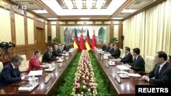 16일 중국을 방문 중인 올라프 숄츠 독일 총리가 시진핑 중국 국가주석과 정상회담을 갖고 있다.