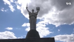 Kyivin simvollarından biri olan «Ana Vətən» abidəsindən reportaj