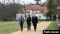 Ermənistan, Almaniya və Azərbaycan xarici işlər nazirləri Ararat Mirzoyan, Annalena Berbok və Ceyhun Bayramov.