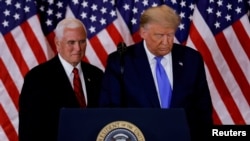 Rais wa zamani wa Marekani Donald Trump na Makamu wa Rais wa zamani Mike Pence.