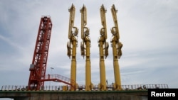 资料照片：中国在缅甸皎漂深水港建设的港口终端。（2017年5月18日）