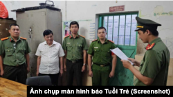 Ông Nguyễn Công Khế lúc nghe lệnh khởi tố, bắt tạm giam