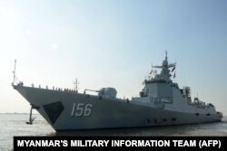 缅甸军事信息小组照片显示，中国海军舰只抵达仰光迪洛瓦港。（2023年11月27日）