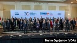 OSCE 30th Ministry Council in Skopje, North Macedonia / Министерски совет на ОБСЕ во Скопје. Фамилијарна фотографија и неформална вечера.