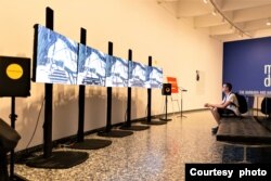 Instalasi "In Which to Trust?" karya Jay Afrisando di festival Sound Scene 2022 (courtesy: Anthony Washington)