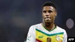 Ismail Jakobs lors du match entre le Sénégal et le Cameroun au Stade Charles Konan Banny, à Yamoussoukro, le 19 janvier 2024.