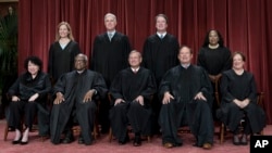 Supreme Court justices, Oct. 7, 2022. Bottom from left, Sonia Sotomayor, Clarence Thomas, Chief Justice John Roberts, Samuel Alito, Elena Kagan. Top left, Amy Coney Barrett, Neil Gorsuch, Brett Kavanaugh, and Ketanji Brown Jackson.