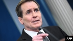 존 커비 미국 백악관 국가안보회의 전략소통조정관이 워싱턴 백악관에서 정례브리핑을 하고 있다. (자료사진)