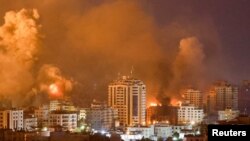 以色列对加沙地带发动空袭。（2023年10月9日）