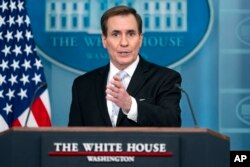 존 커비 백악관 국가안보소통보좌관이 정례브리핑을 하고 있다. (자료사진)