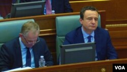 Albin Kurti-- Kuvend