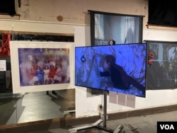 《勇气画布》人权艺术展作品之一 (美国之音/李伯安)