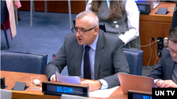 필립 크리델카 유엔주재 벨기에 대사가 10일 유엔총회 제1위원회 회의에서 발언하고 있다.