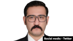 عرفان کرم ویسی، وکیل زندانیان سیاسی و معلمان