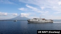 2024年7月30日，美国海军舰只抵达菲律宾参加太平洋伙伴联合军演。（照片来自美国海军社媒X平台）