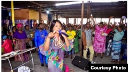 Ketsia Olangi, présidente de la Ligue des femmes du parti ACP, conférencière en motivation, RDC.