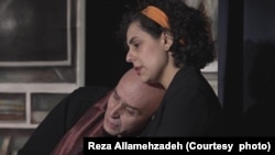 نمایش «داستان دو مرد»