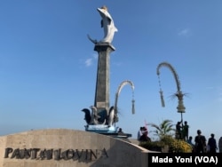Pantai Lovina, Kabupaten Buleleng, Bali. (Foto: VOA/Made Yoni)