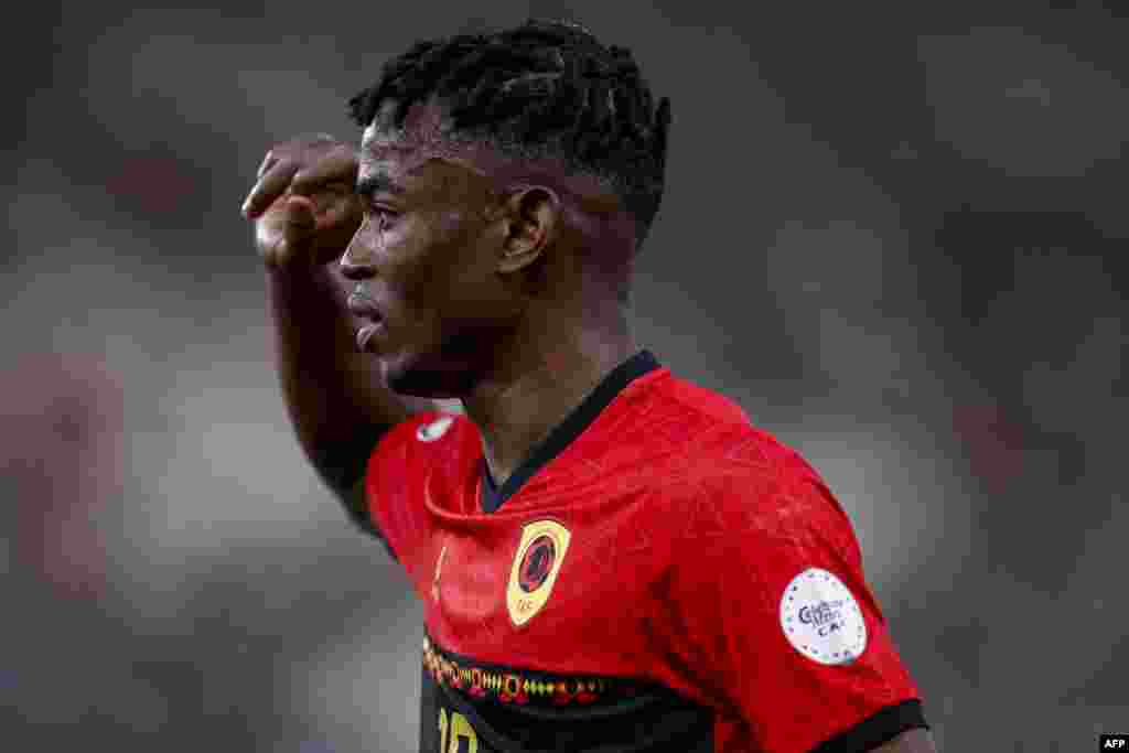 Mosani ya Angola #10 Gelson Dala azali kosepela nsima na kotiya mongete ua mibale na match na Mauritanie, na CAN 2023, na stade de la Paix, Bouake, Côte d'Ivoire, 20 sanza ya yambo 2024.