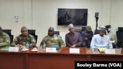 Taron manema labaran da Fira minista Lamine Zeine