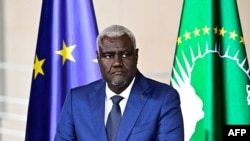 Le président de la Commission de l'Union africaine, Moussa Faki Mahamat, lors d'une conférence, le 20 novembre 2023.