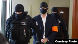 Peter Gašparovič u zgradi Specijalnog suda Slovačke. Foto: TASR – Jakub Kotian