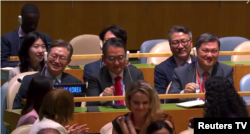 6일 뉴욕 유엔 본부에서 열린 총회에서 한국과 알제리, 시에라리온, 가이아나, 슬로베니아 등 5개국이 안보리 비상임이사국에 선출됐다.