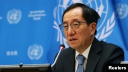 3월 유엔 안전보장이사회 순회 의장국을 맡은 일본의 야마자키 카즈유키 주유엔 대사가 1일 뉴욕 유엔본부에서 기자회견을 했다.